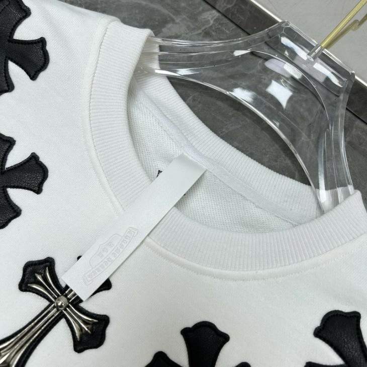 Picture of Chrome Hearts Sweatshirt _SKUChromeHeartsS-XLsftx860931287